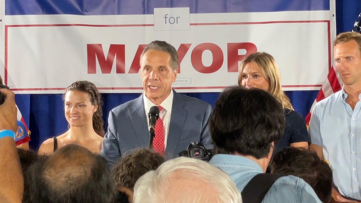 Cuomo admits