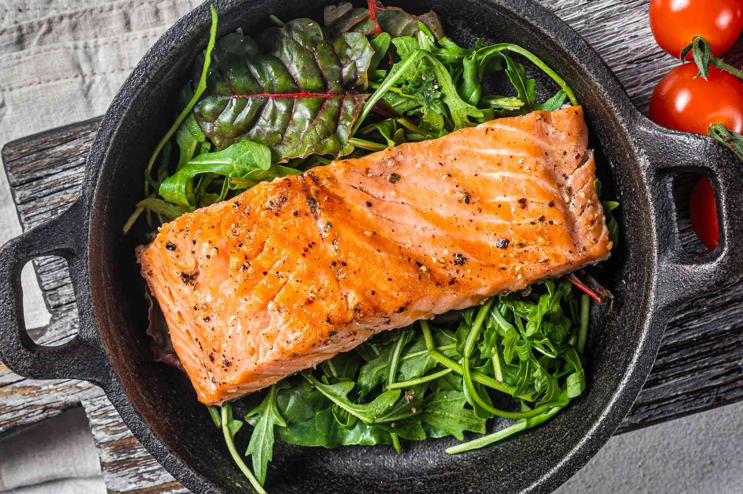 Is it safe to rinse salmon before I cook? The experts weigh in