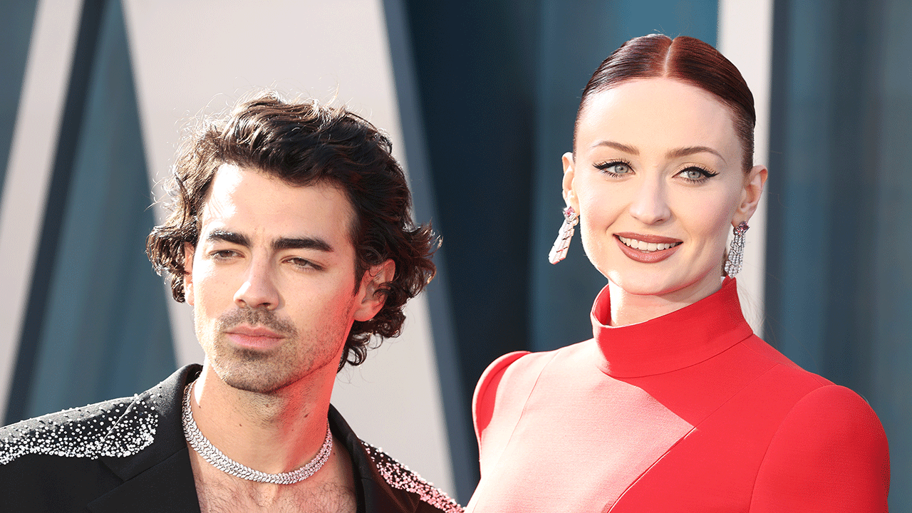 Joe Jonas and Sophie Turner at Vanity Fair Oscar Party